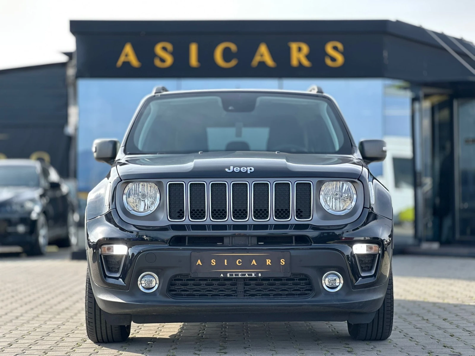 Jeep Renegade / PLUG-IN HYBRID / 30000 KM / 4XE / LIMITED / - изображение 8