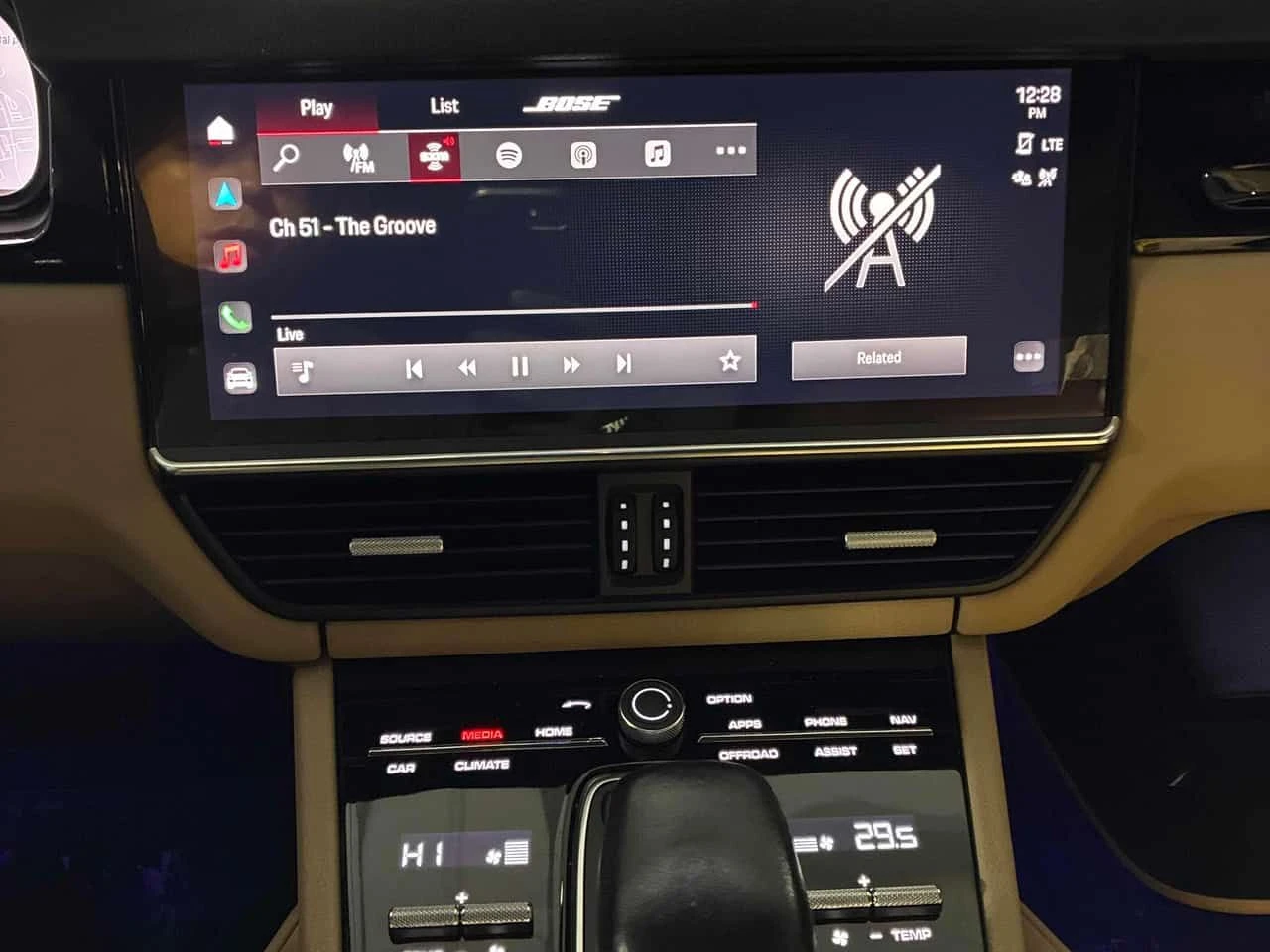 Porsche Cayenne * AWD * CARFAX * ЦЕНА ДО БГ - изображение 9