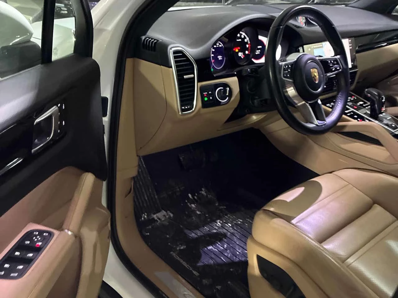 Porsche Cayenne * AWD * CARFAX * ЦЕНА ДО БГ - изображение 5