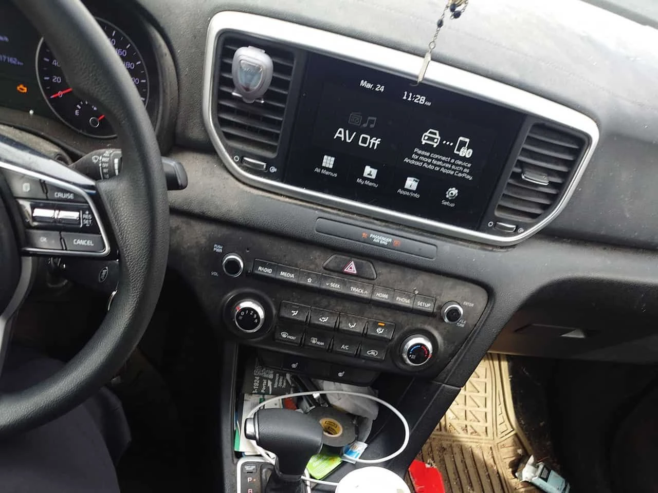 Kia Sportage * LX * 2 КЛЮЧА* ПОДГРЕВ* KEYLESS* , снимка 9 - Автомобили и джипове - 53964710