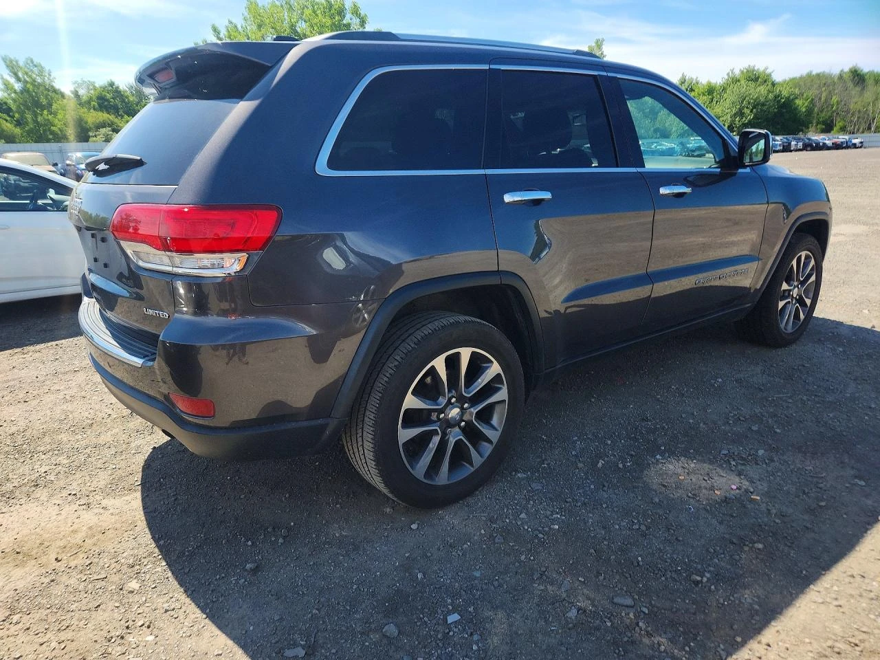 Jeep Grand cherokee 3.6l Limited, снимка 3 - Автомобили и джипове - 55567024