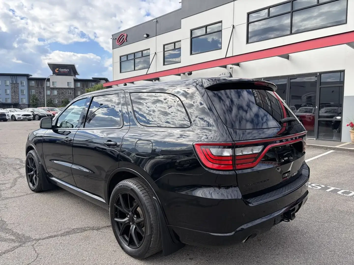 Dodge Durango R/T* 5.7* V8* 8ZF* ПОДГРЕВ* КАМЕРА* КЕЙЛЕС* LANE* , снимка 4 - Автомобили и джипове - 55574280