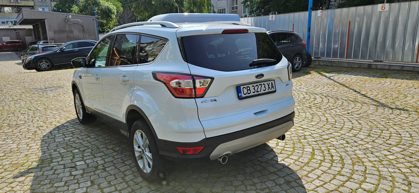 Ford Kuga Titanium, снимка 7 - Автомобили и джипове - 56523979