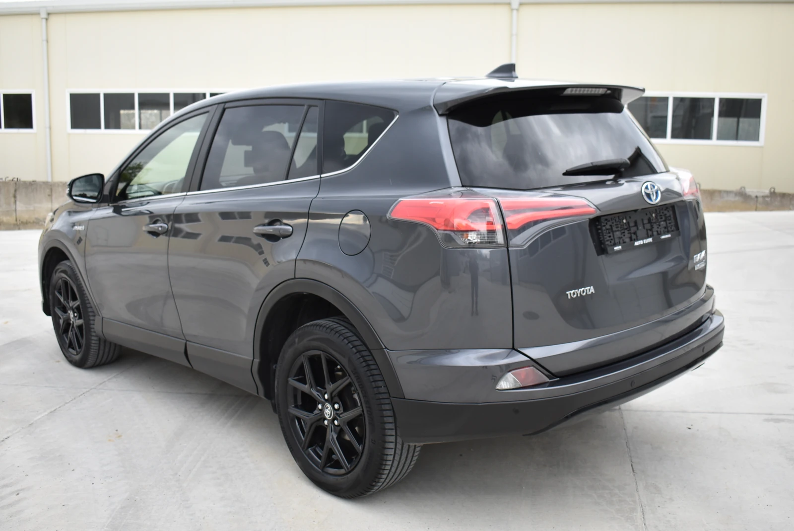 Toyota Rav4 2.5HYBRID= BLACK EDITION= KEYLESSGO= ����!!! | Mobile.bg � ����������� 3