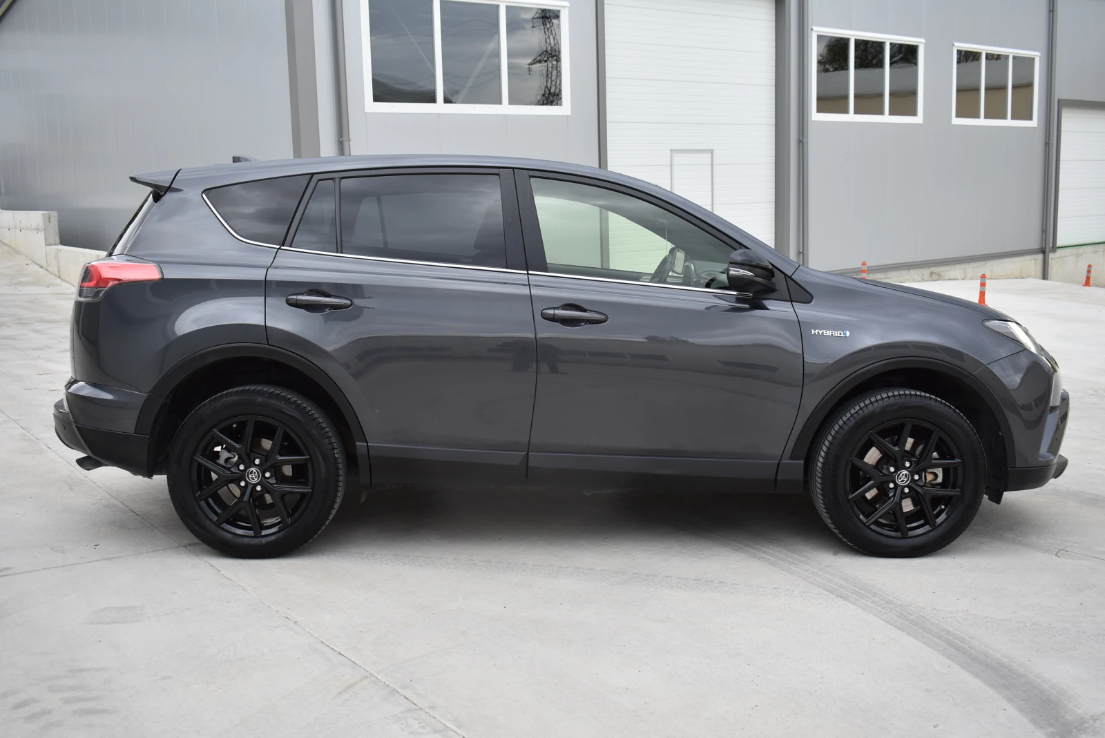 Toyota Rav4 2.5HYBRID= BLACK EDITION= KEYLESSGO= ����!!! | Mobile.bg � ����������� 6