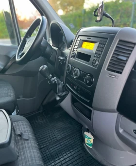 Обява за продажба на Mercedes-Benz Sprinter 316 МАКСИ* КЛИМАТРОНИК* ОБСЛУЖЕН* СОБСТВЕН ЛИЗИНГ ~33 333 лв. - изображение 7 | Auto.bg Обява за продажба на Mercedes-Benz Sprinter 316 МАКСИ* КЛИМАТРОНИК* ОБСЛУЖЕН* СОБСТВЕН ЛИЗИНГ ~33 333 лв. - изображение 7