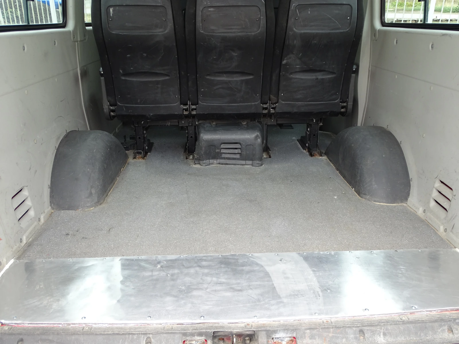 Iveco 35s15 9 МЕСТА С  КЛИМАТИК - изображение 8