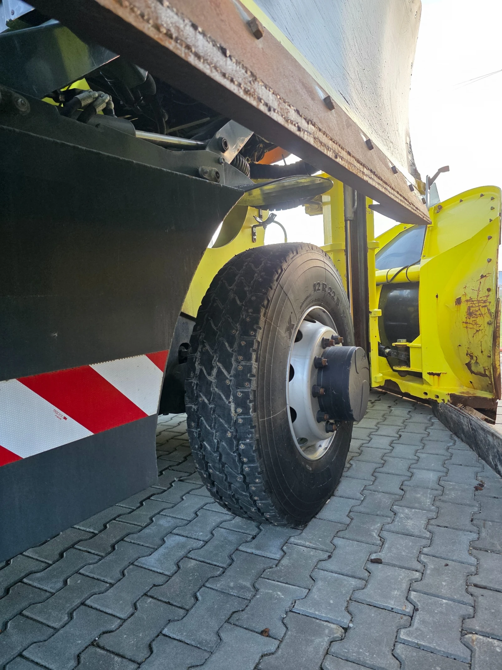 Mercedes-Benz UNIMOG Всъдеход - изображение 4