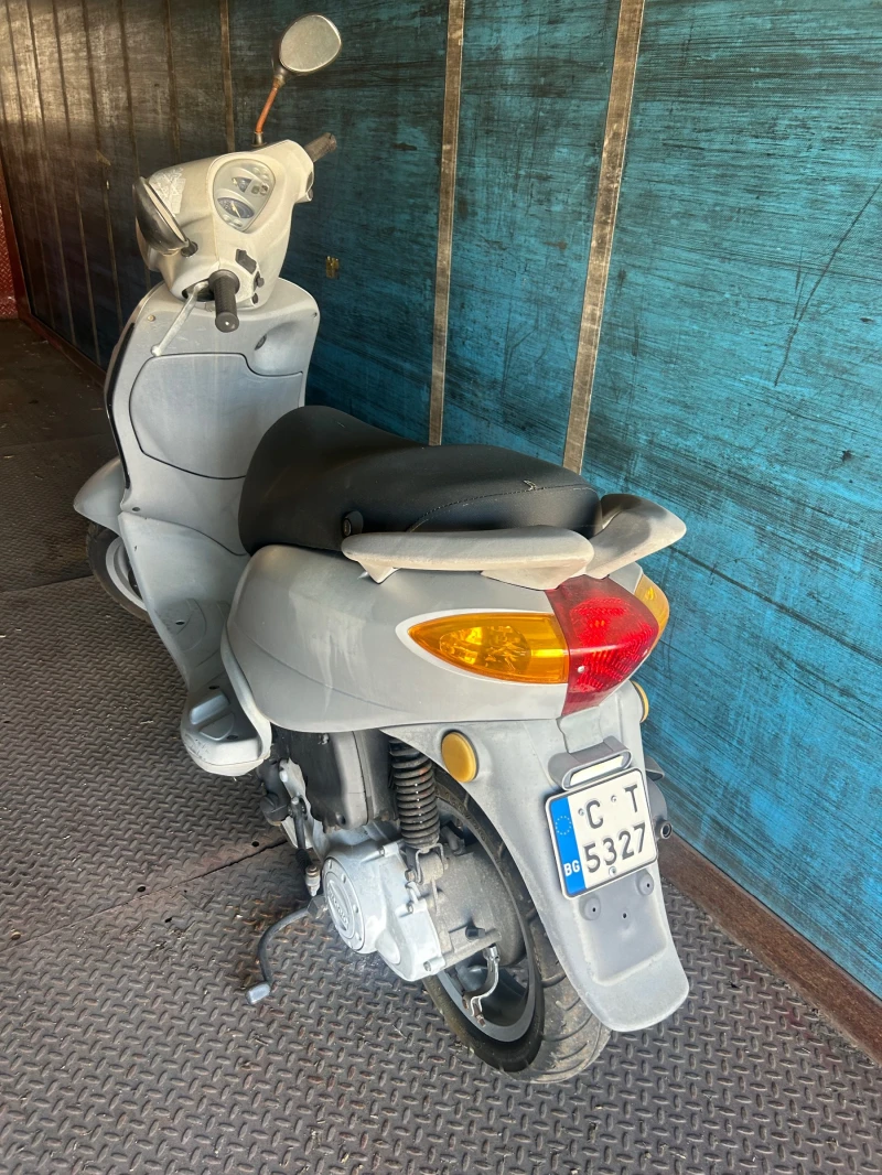 Piaggio Fly 50, снимка 2 - Мотоциклети и мототехника - 51576038
