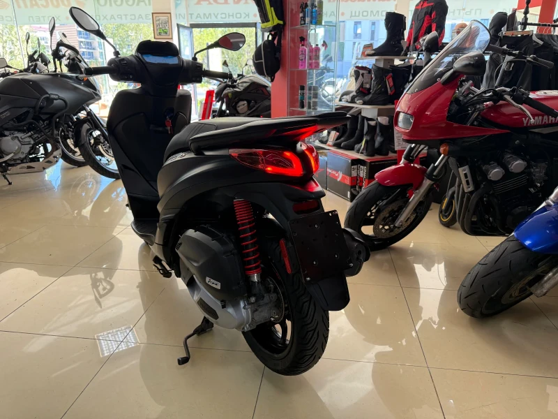 Piaggio Medley MEDLEY 155S, снимка 8 - Мотоциклети и мототехника - 51730299