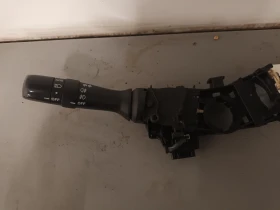 Ключ,ръчка фарове ,мигачи Тойота рав4 2.2д кат ш 