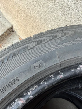 Гуми Летни 235/50R19, снимка 2 - Гуми и джанти - 52317445