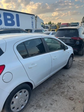 Opel Corsa 1.0i ЦЯЛА ЗДРАВА КОЛА , снимка 6