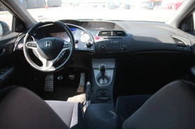 Honda Civic i-vtec, снимка 8