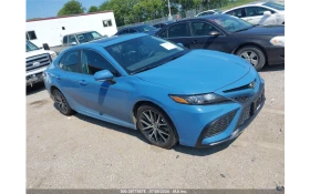 Toyota Camry SE * AWD * 2.5l * LED * Distronic, снимка 1