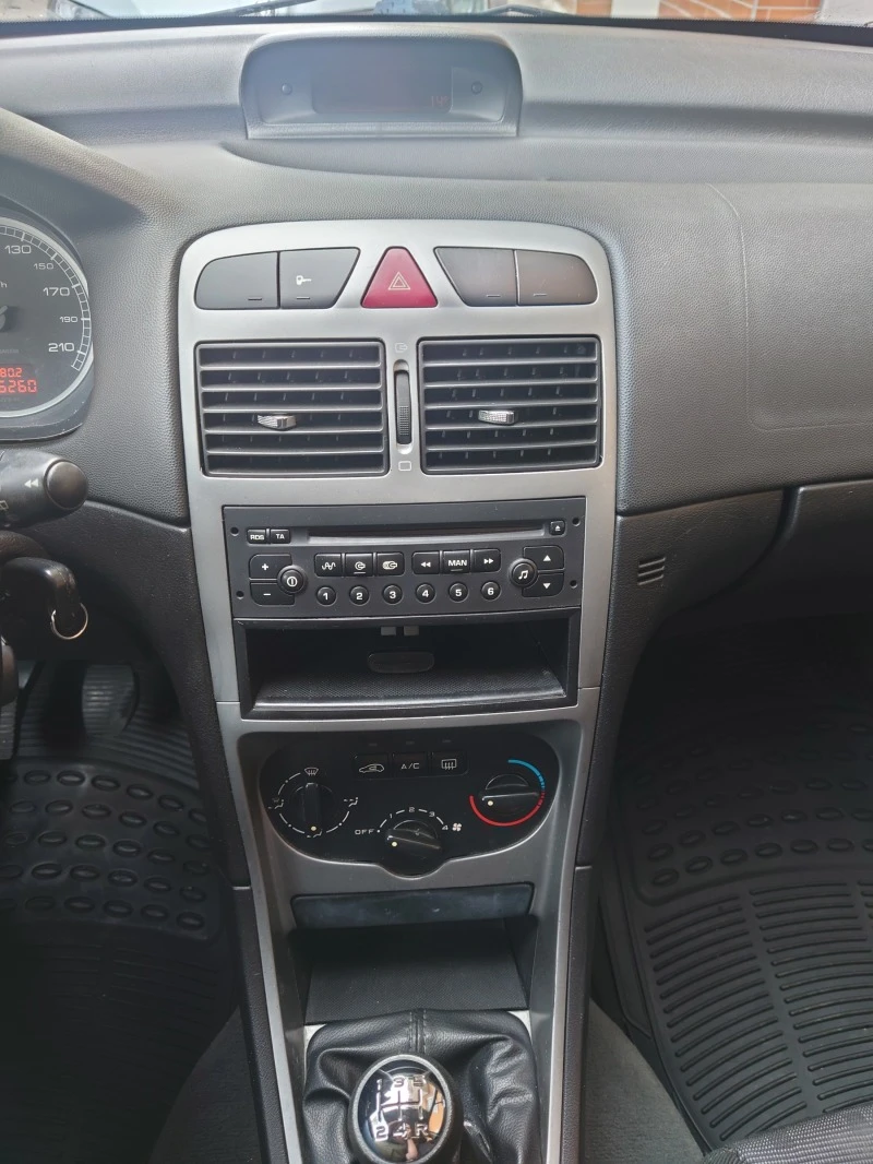 Peugeot 307 2.0 HDI SW, снимка 9 - Автомобили и джипове - 48214112