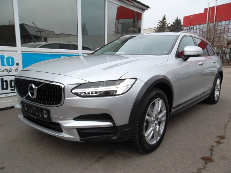 Volvo V90 Cross Country 2.0D4-190k.c. AWD, снимка 1 - Автомобили и джипове - 48402906