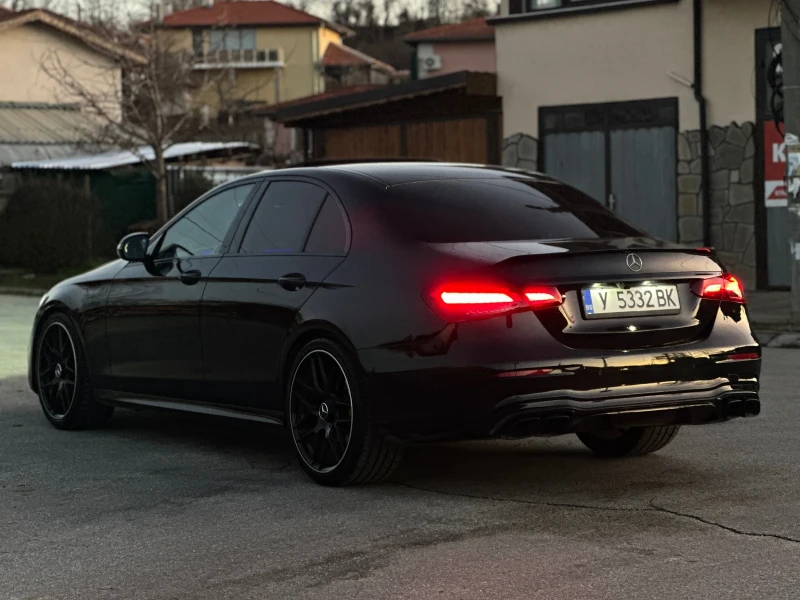 Mercedes-Benz E 220 CDI AMG, снимка 3 - Автомобили и джипове - 48433119