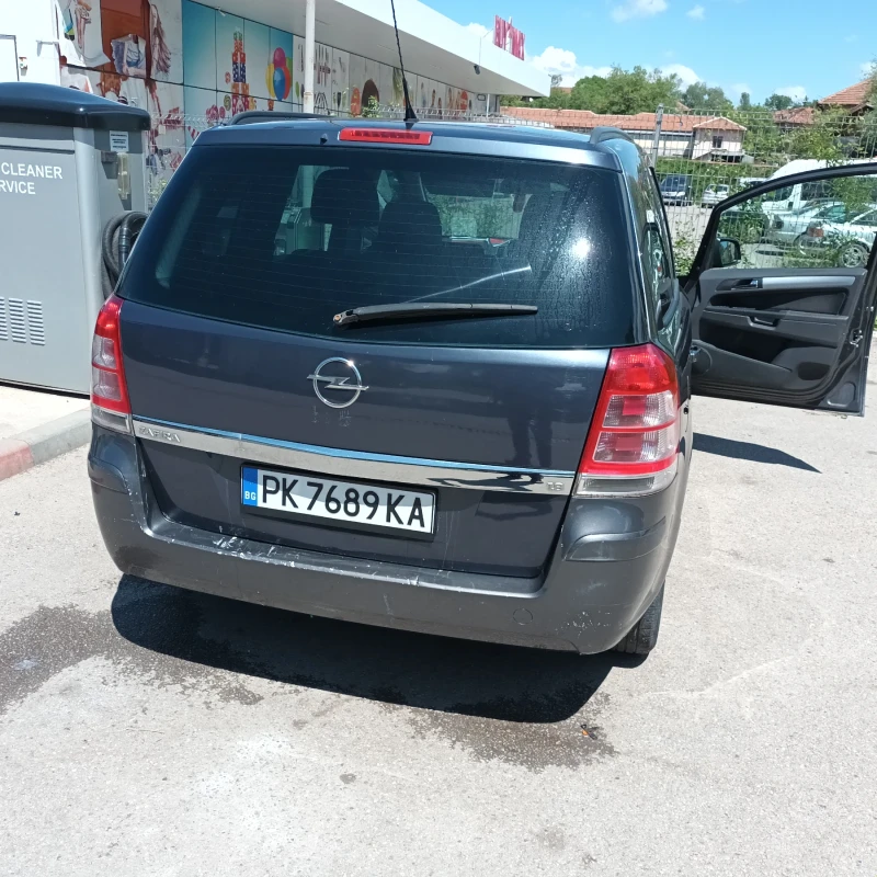 Opel Zafira, снимка 7 - Автомобили и джипове - 48965174