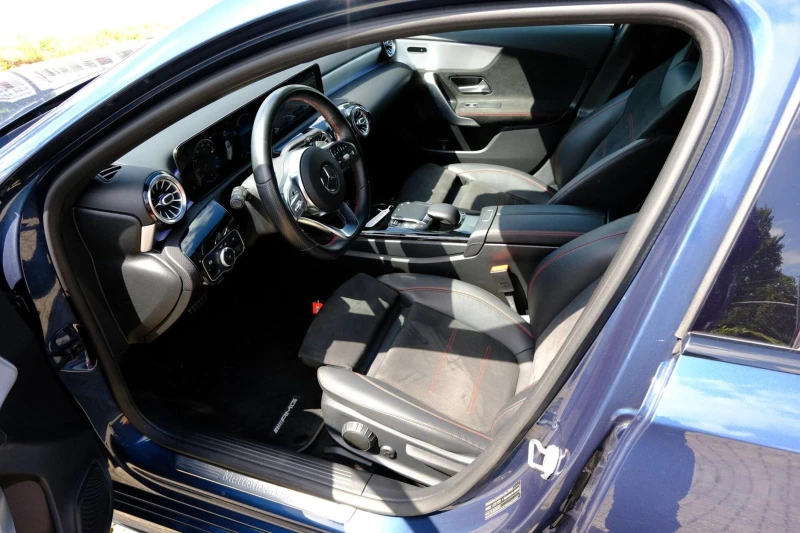 Mercedes-Benz A 180 AMG/136HP/NAVI/LED/CAM/211E, снимка 5 - Автомобили и джипове - 50474199
