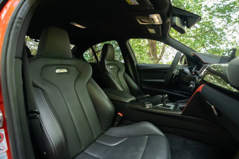 BMW M3 30 JAHRE EDITION , снимка 12 - Автомобили и джипове - 51544189