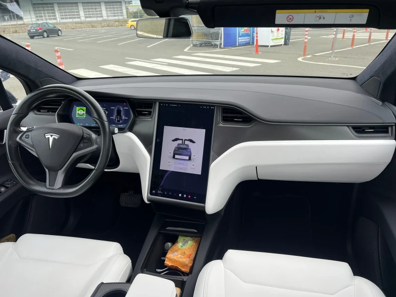 Tesla Model X 75d, снимка 12 - Автомобили и джипове - 52657383
