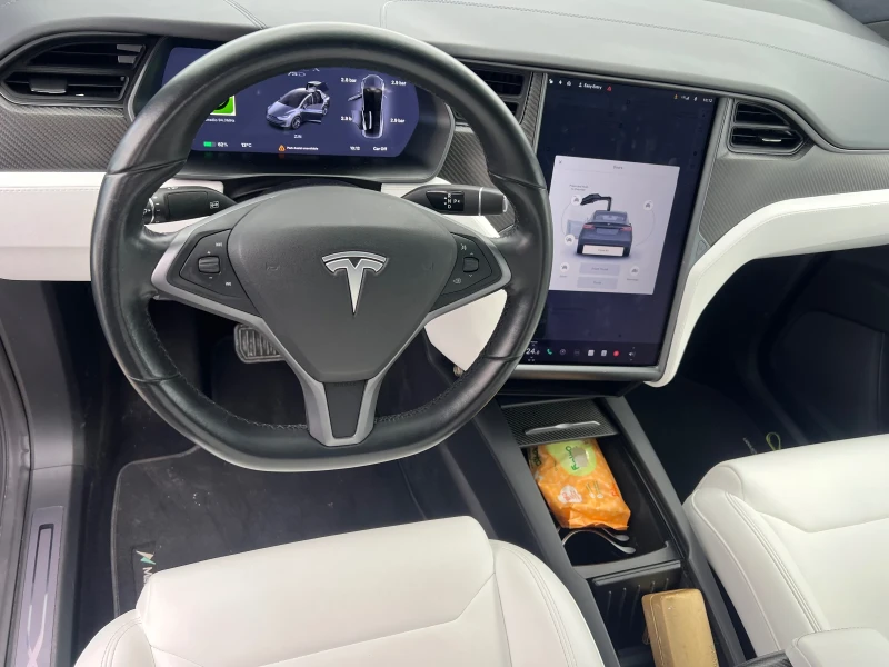 Tesla Model X 75d, снимка 7 - Автомобили и джипове - 52657383