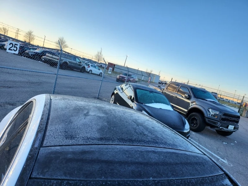 Mercedes-Benz C 300 * CARFAX * БЕЗ ПЪРВОНАЧАЛНА ВНОСКА, снимка 16 - Автомобили и джипове - 53157699