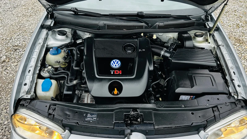 VW Golf 4 1.9tdi-101 kc Италия🇮🇹, снимка 13 - Автомобили и джипове - 53286412