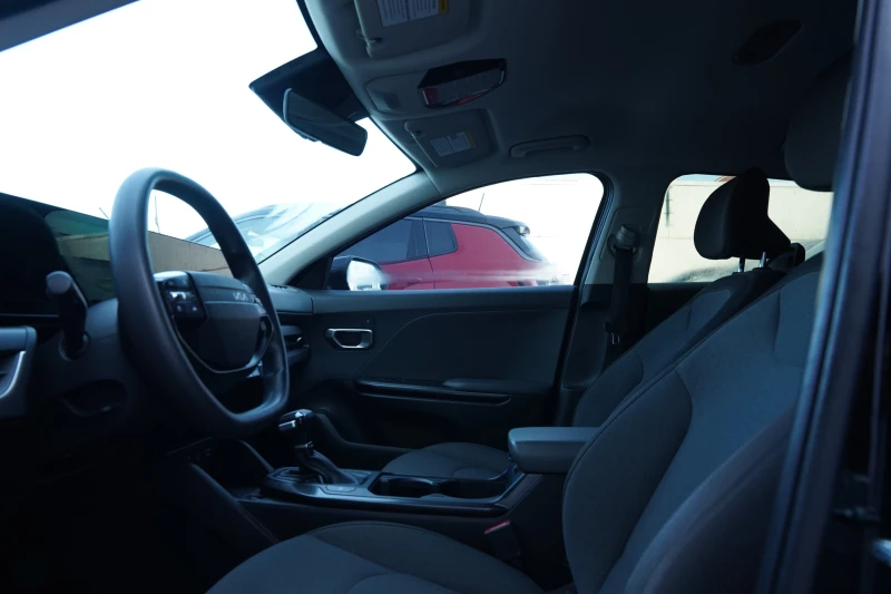 Kia K4 LX / DISTRONIC / ПОДГРЕВИ , снимка 5 - Автомобили и джипове - 53404586