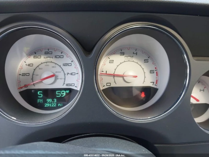 Dodge Challenger R/T, снимка 7 - Автомобили и джипове - 53560244