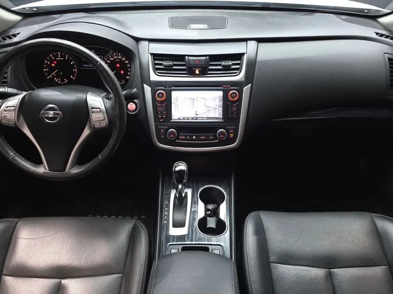 Nissan Altima Smart L33 2.5 Бензин, снимка 3 - Автомобили и джипове - 55470975