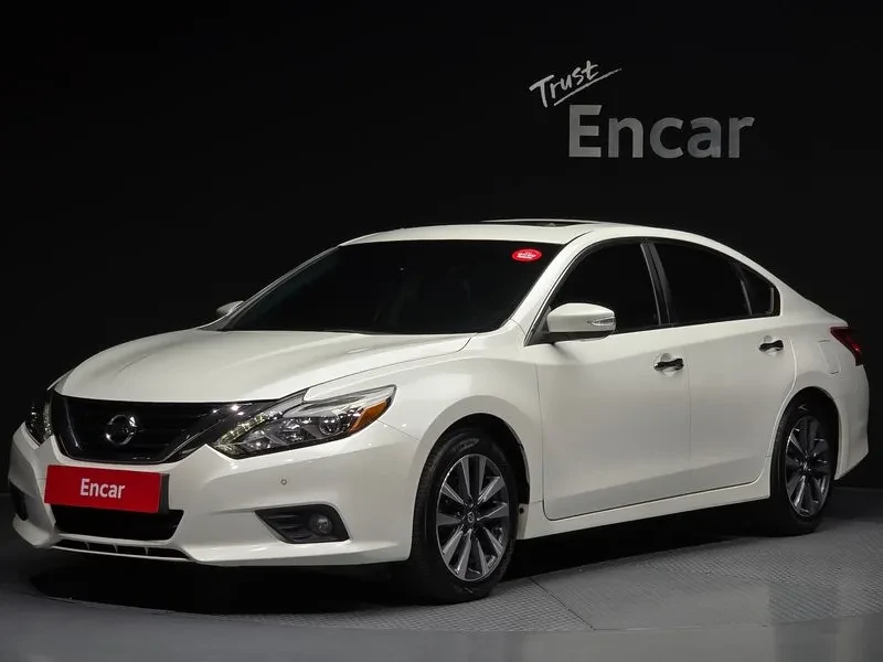 Nissan Altima Smart L33 2.5 Бензин