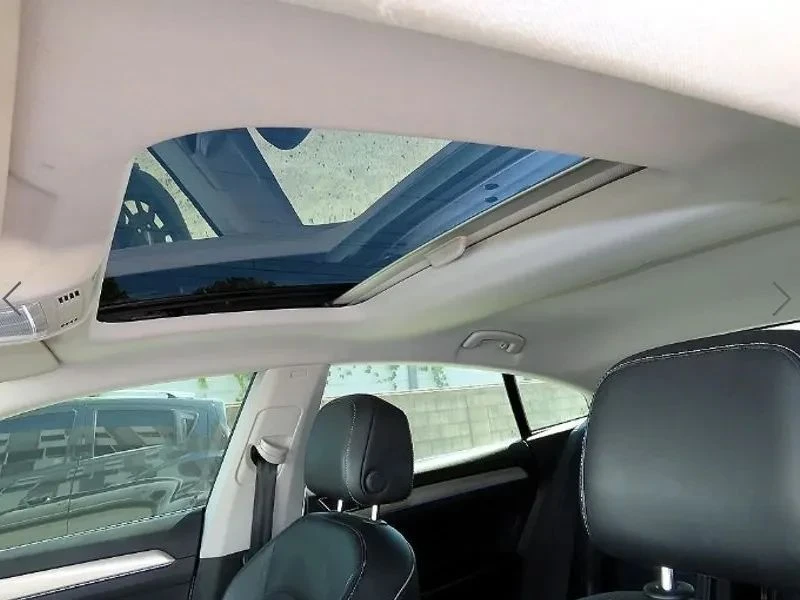 VW Arteon, снимка 16 - Автомобили и джипове - 56688173