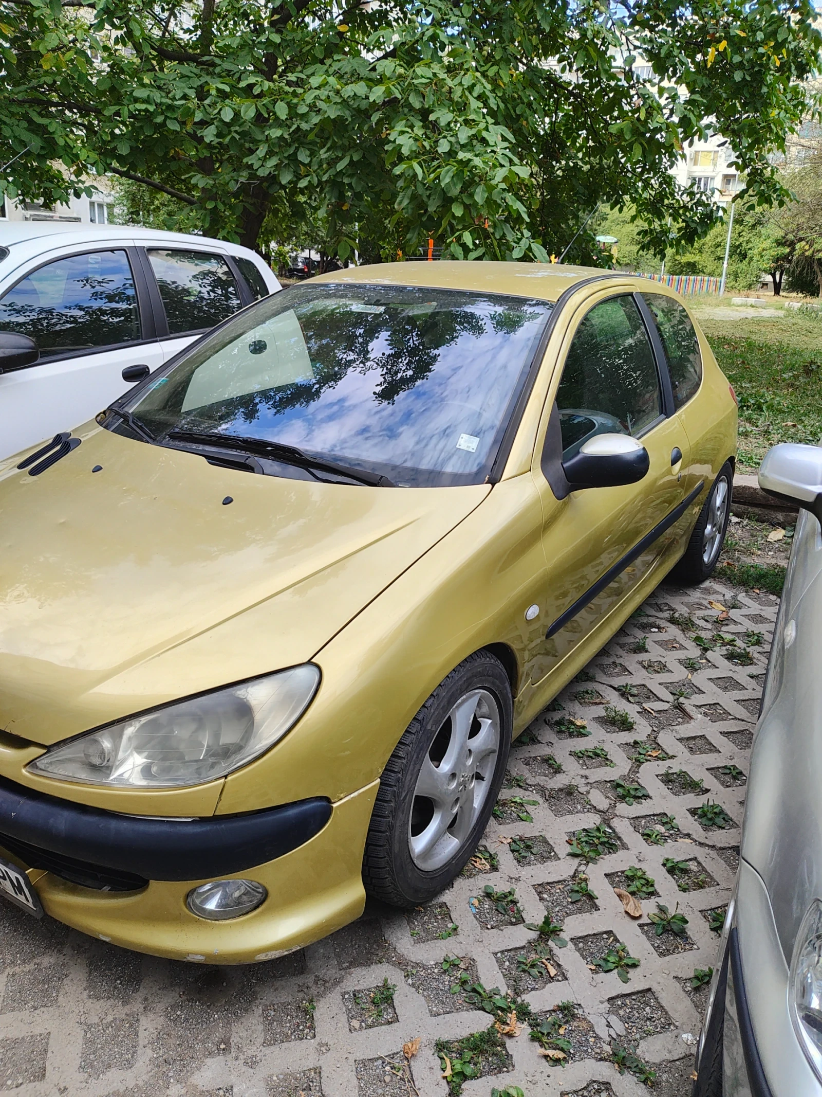 Peugeot 206 1.6 - изображение 3