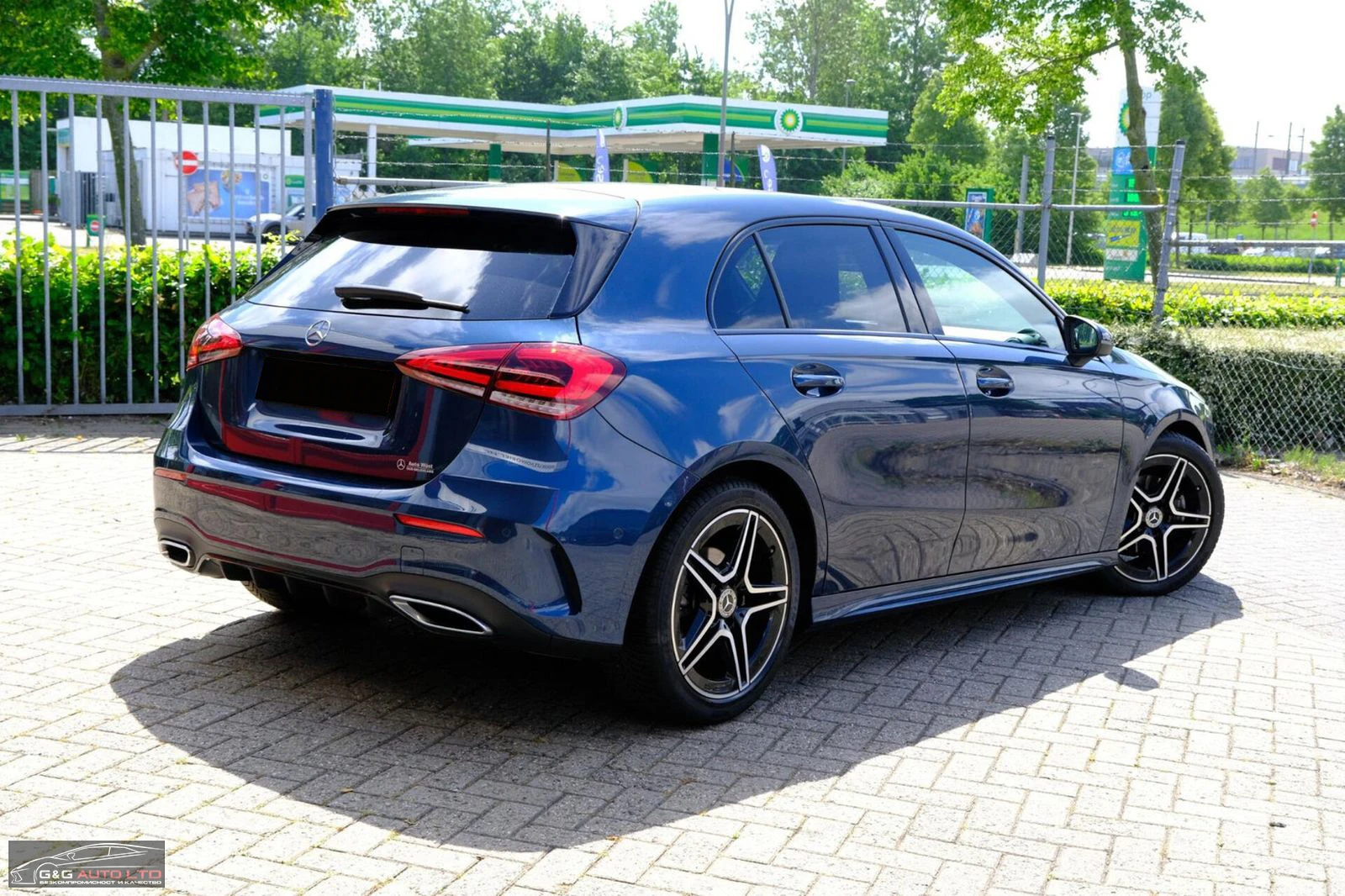 Mercedes-Benz A 180 AMG/136HP/NAVI/LED/CAM/211E - изображение 2