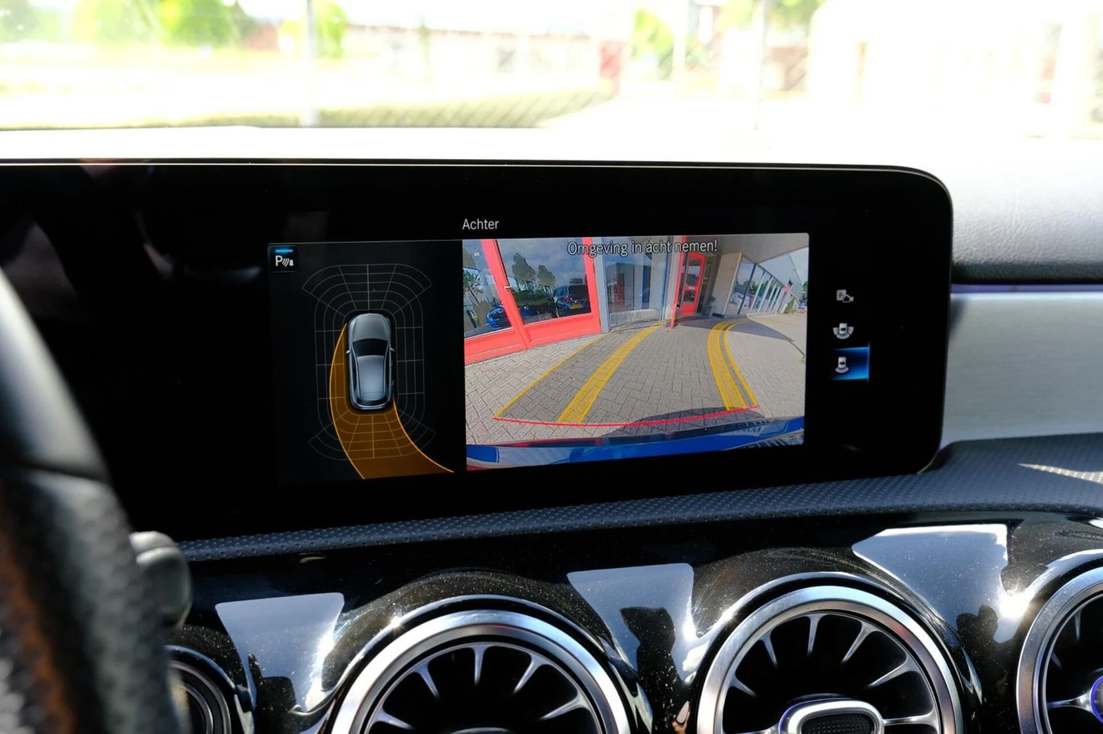 Mercedes-Benz A 180 AMG/136HP/NAVI/LED/CAM/211E | Mobile.bg   12