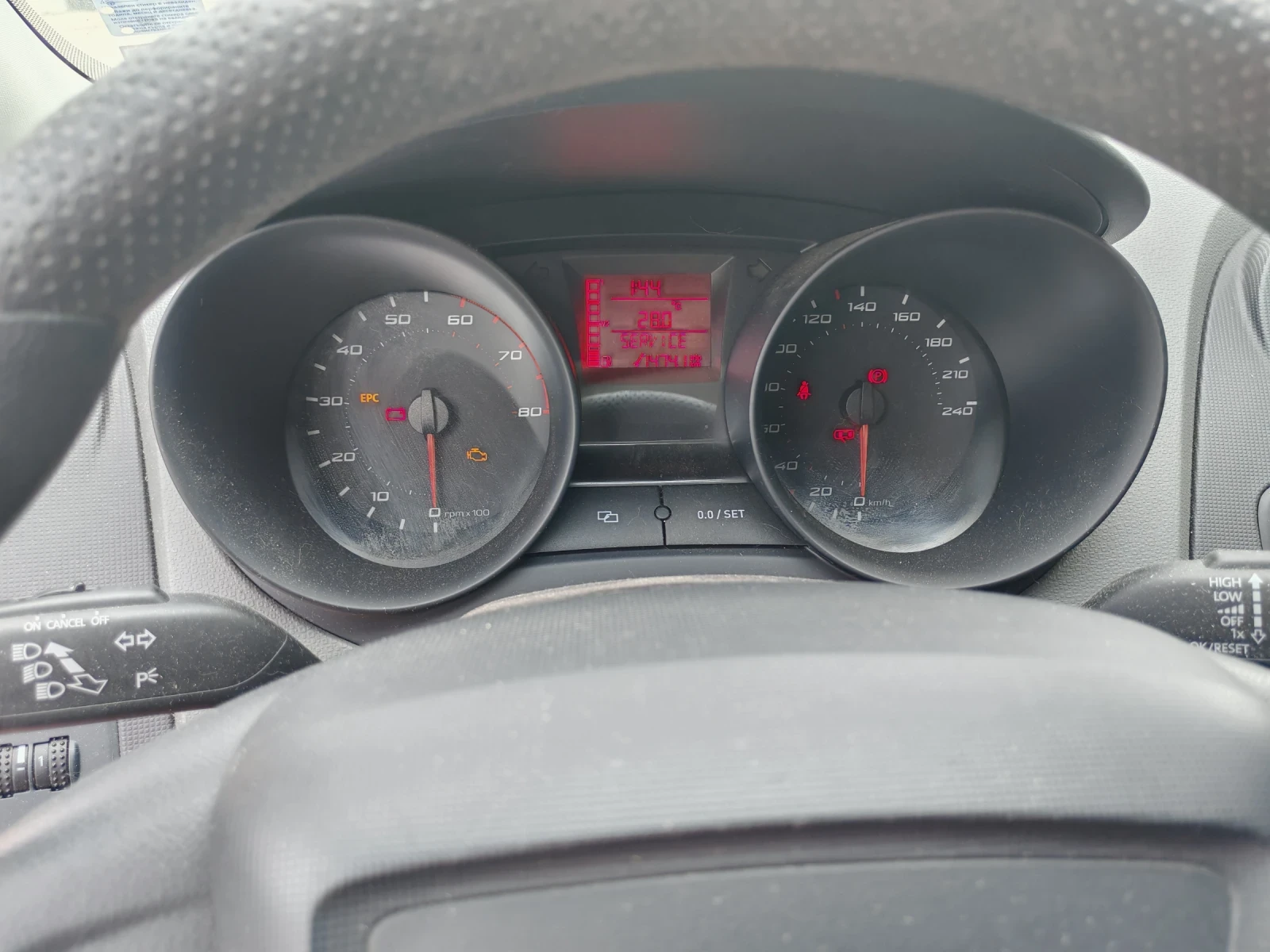 Seat Ibiza 1.6 - изображение 8