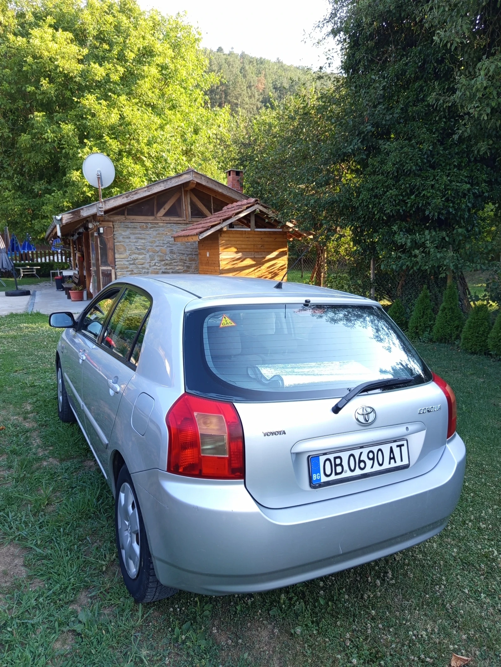 Toyota Corolla  - изображение 4