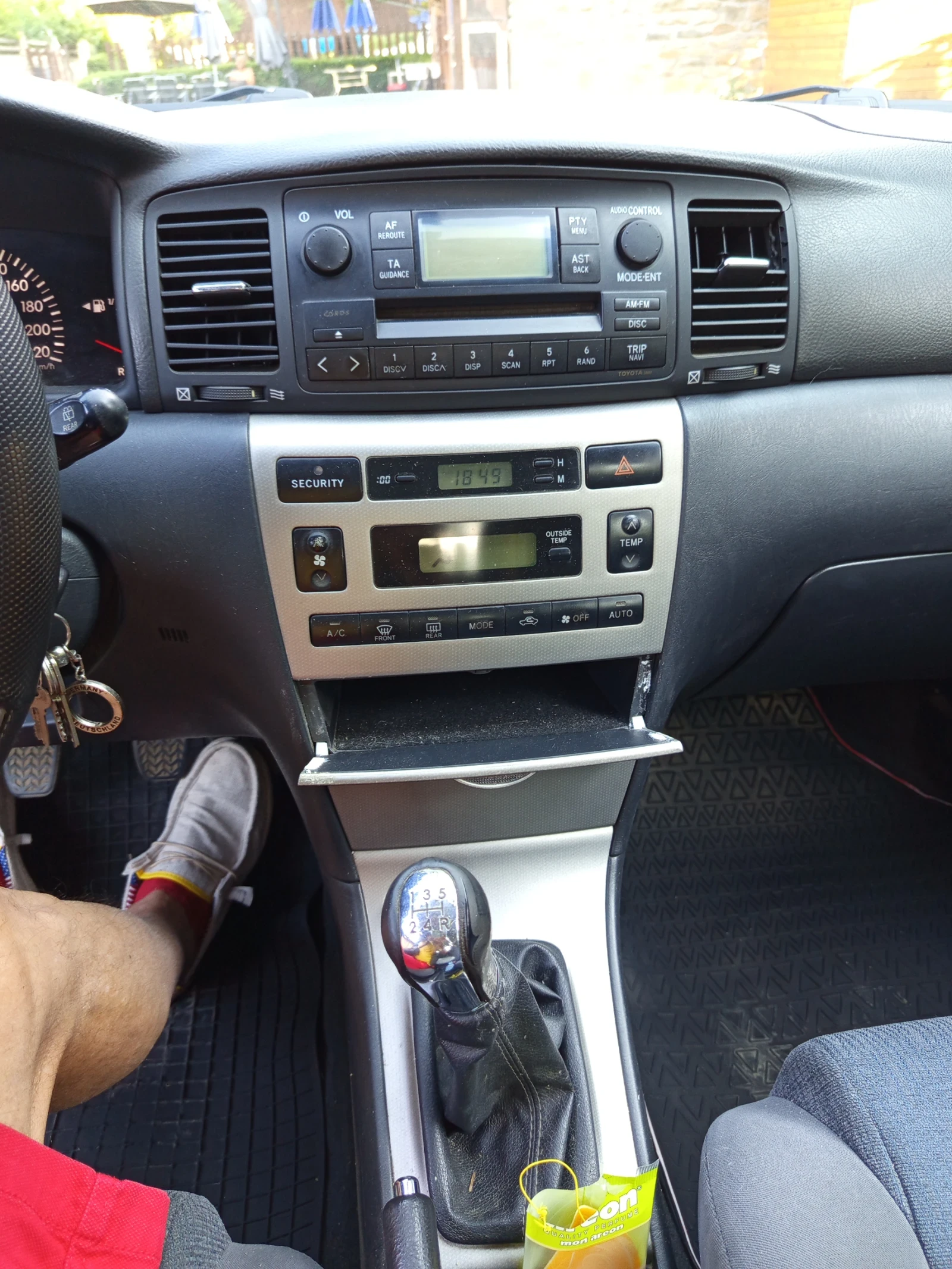 Toyota Corolla | Mobile.bg   12