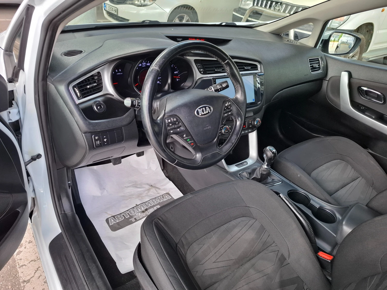 Kia Ceed 1.4 CRDi LED EURO6 NAVI  - изображение 5