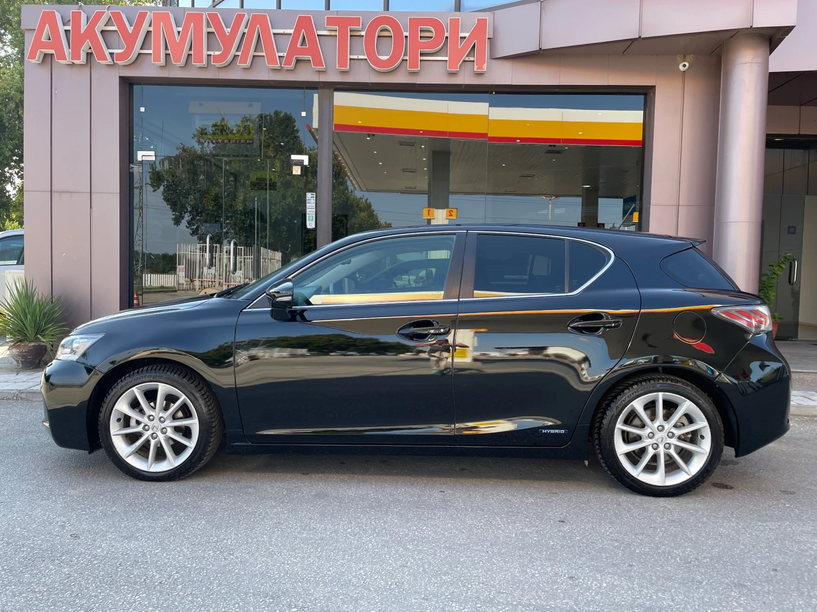 Lexus CT 200h 1.8 HYBRID - изображение 3