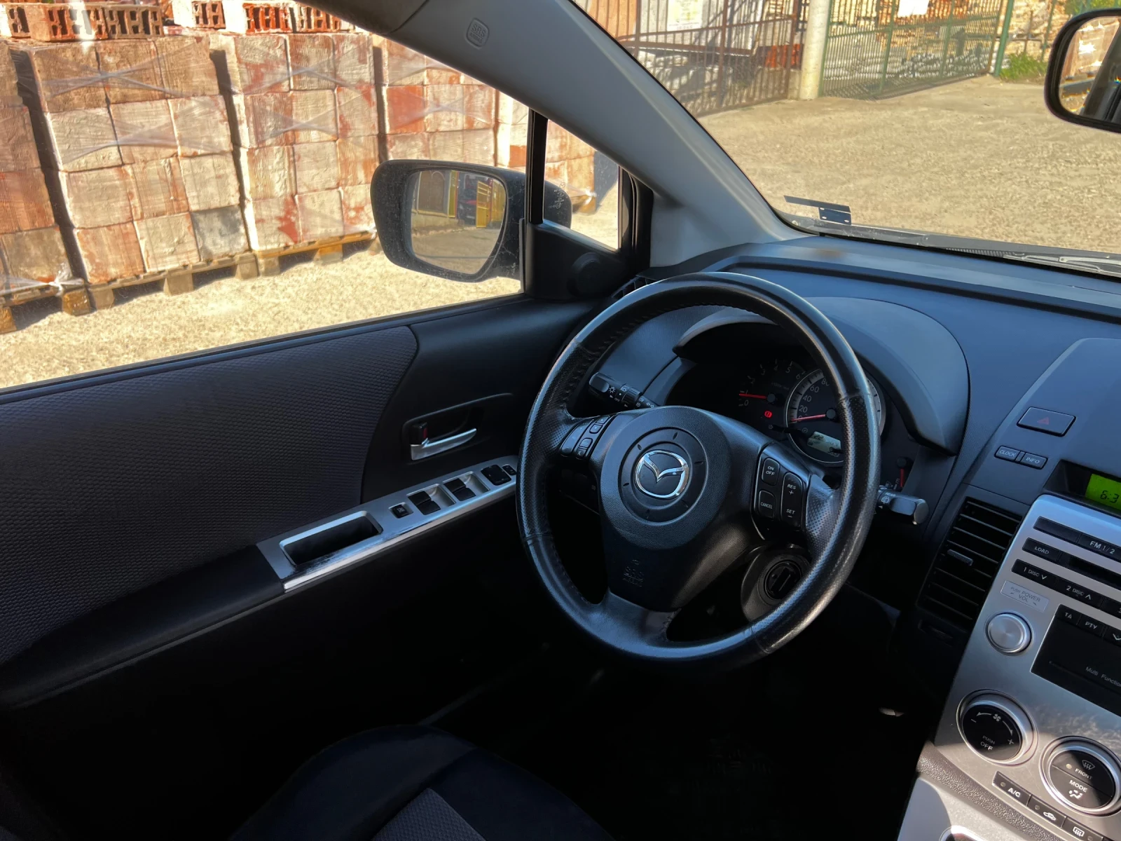 Mazda 5  - изображение 9