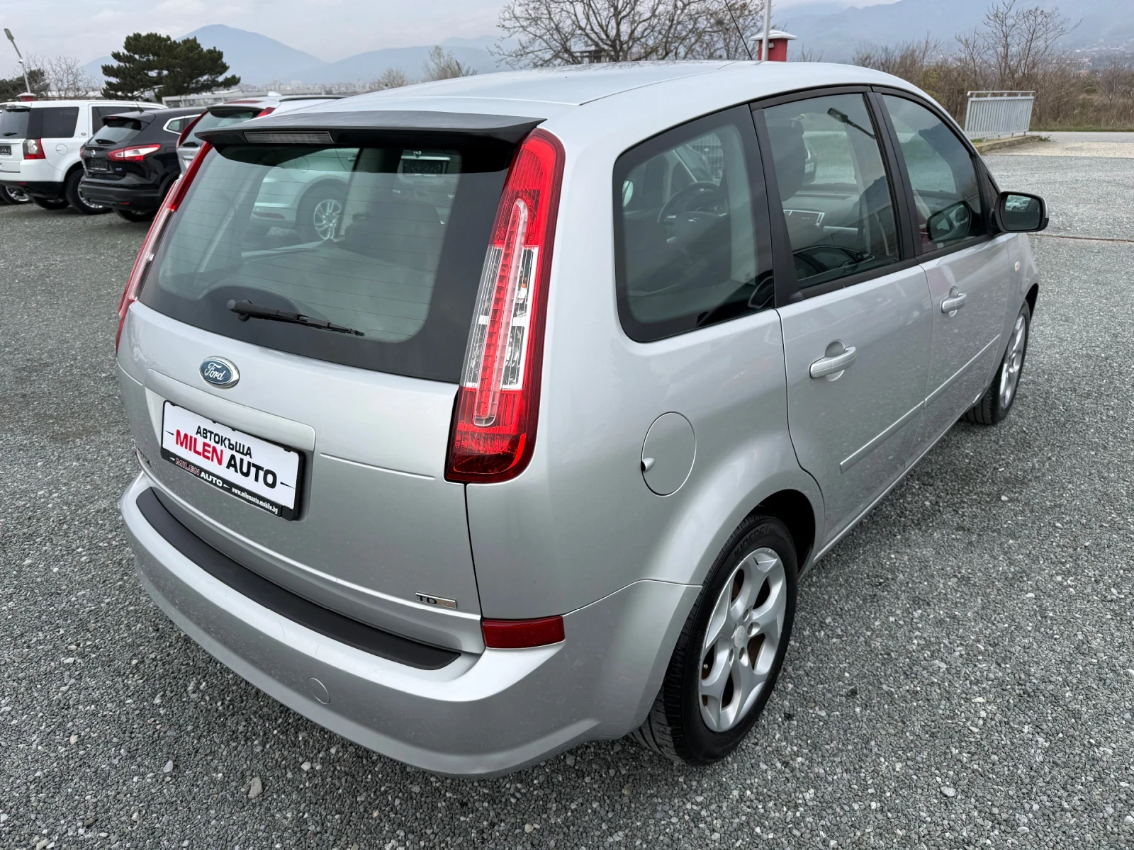 Ford C-max (KATO НОВА) - изображение 6