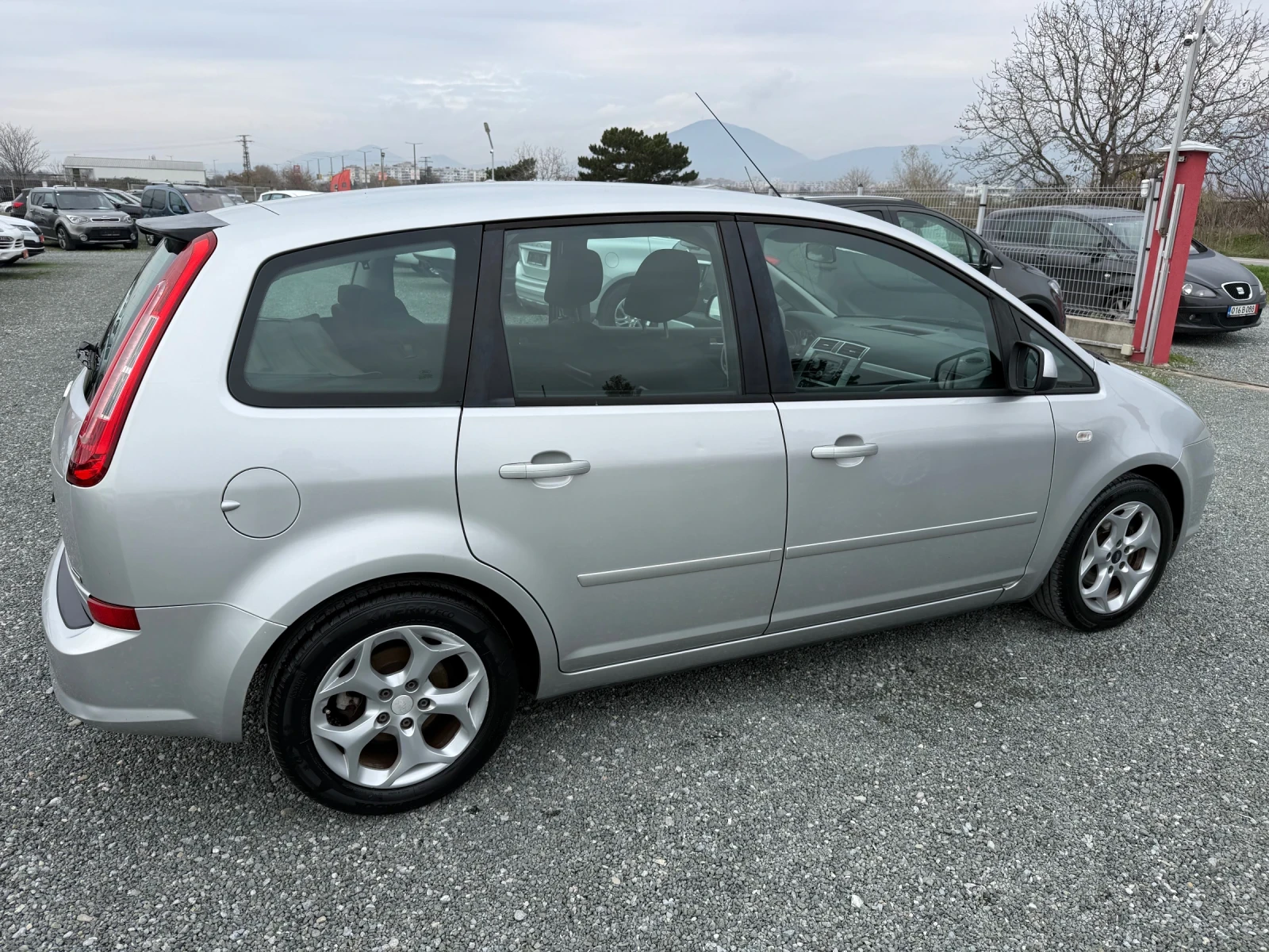 Ford C-max (KATO НОВА) - изображение 5