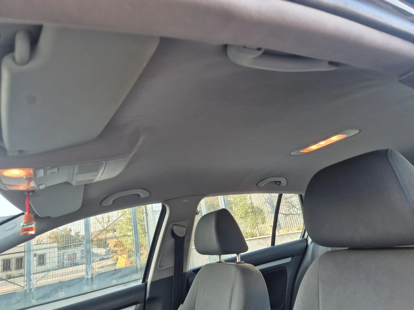 VW Golf 1.9TDI 105k.s - изображение 10