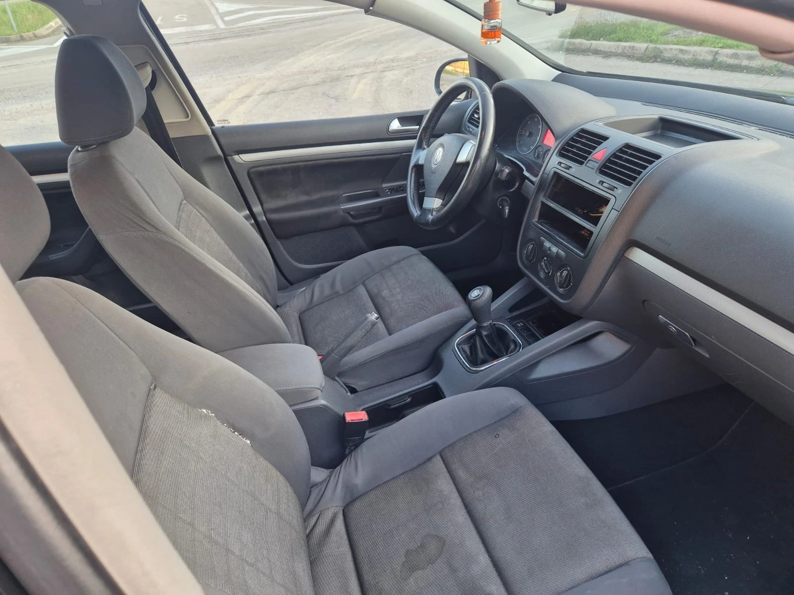 VW Golf 1.9TDI 105k.s - изображение 8