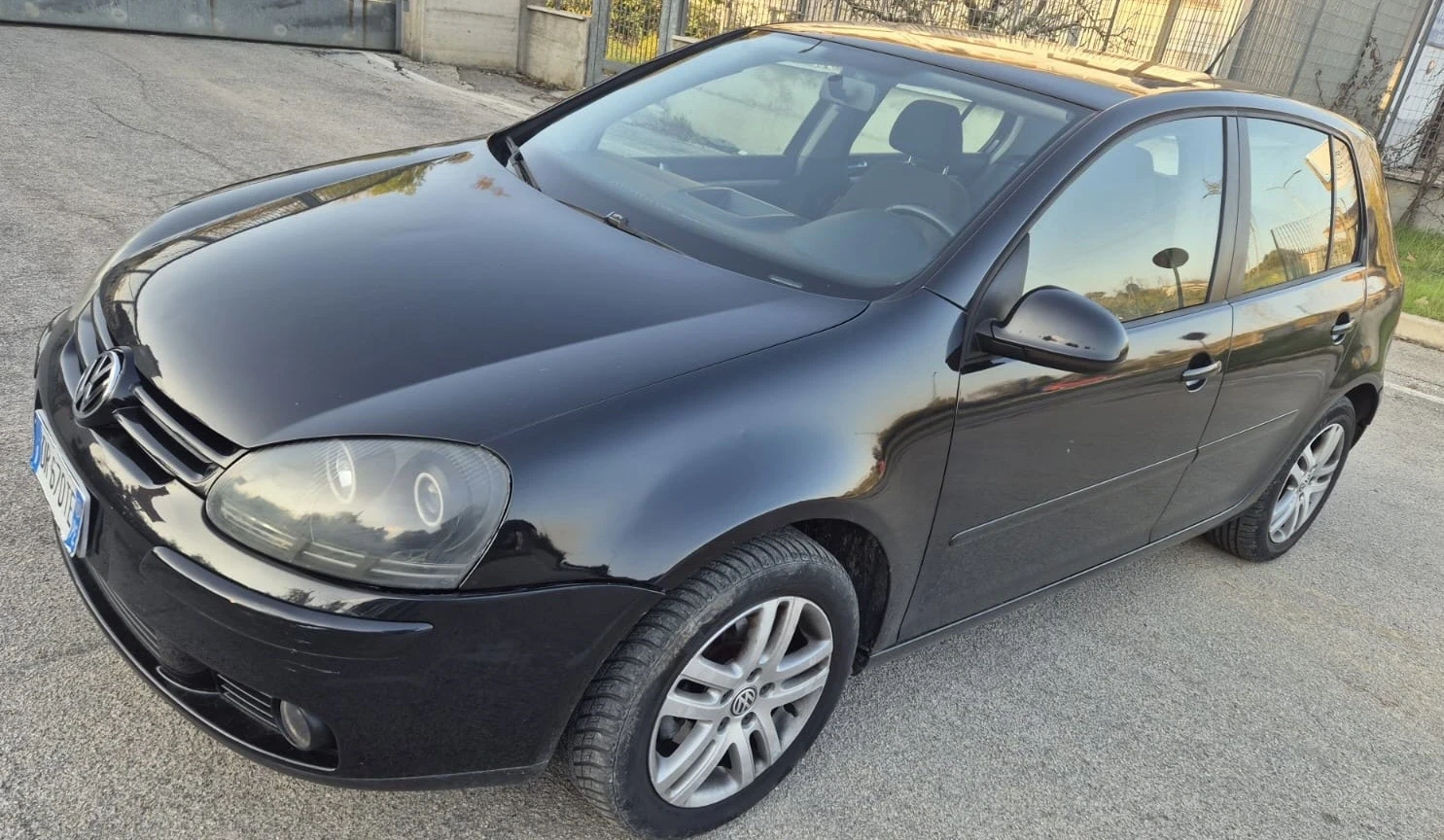 VW Golf 1.9TDI 105k.s - изображение 3