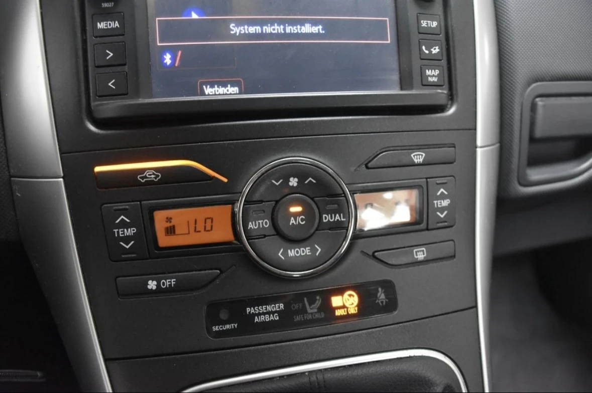 Toyota Auris 2.0D/6 ��������/�����������/BLUETOOTH | Mobile.bg � ����������� 13