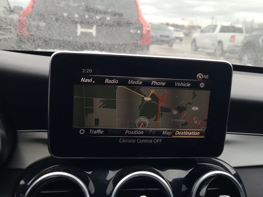 Mercedes-Benz C 300 * CARFAX * БЕЗ ПЪРВОНАЧАЛНА ВНОСКА - изображение 10